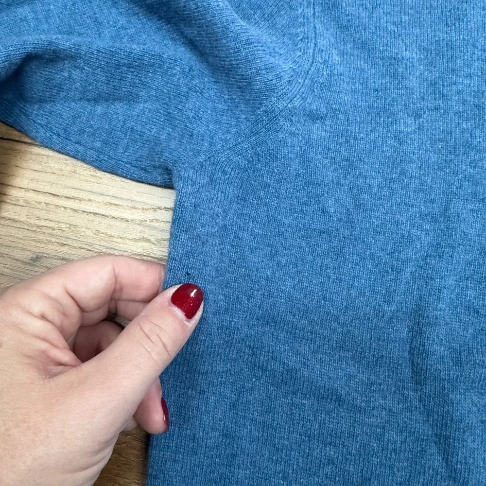 Banana Republic Mens L Blue Italian Yarn Button‎ 1/4 Zip Mock Neck Sweater READ